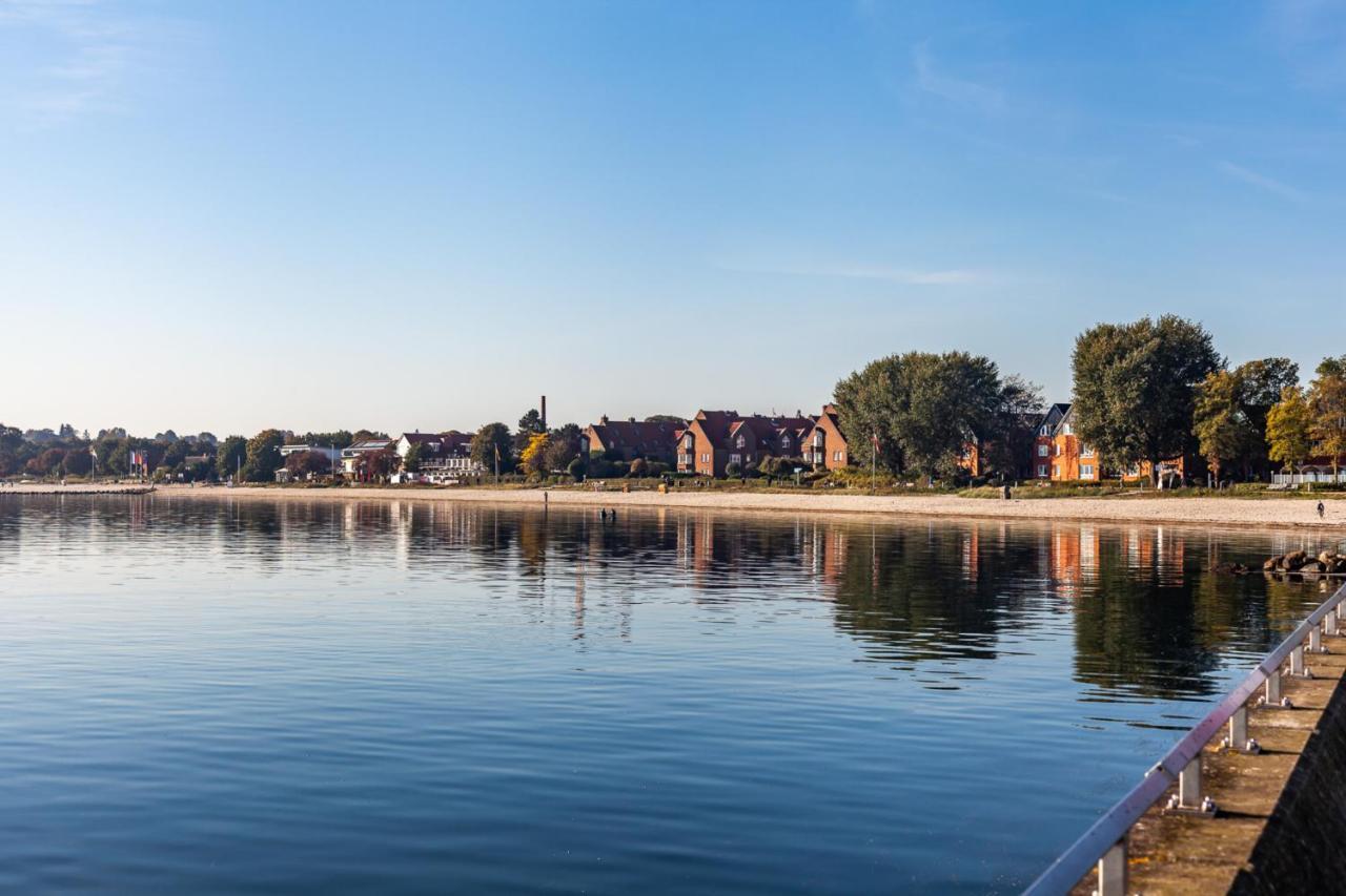 Apartmenthaus Hafenspitze Ap 5 - "Am Yachthafen 5" - Blickrichtung Offenes Meerstrandpromenade Eckernförde Exterior foto